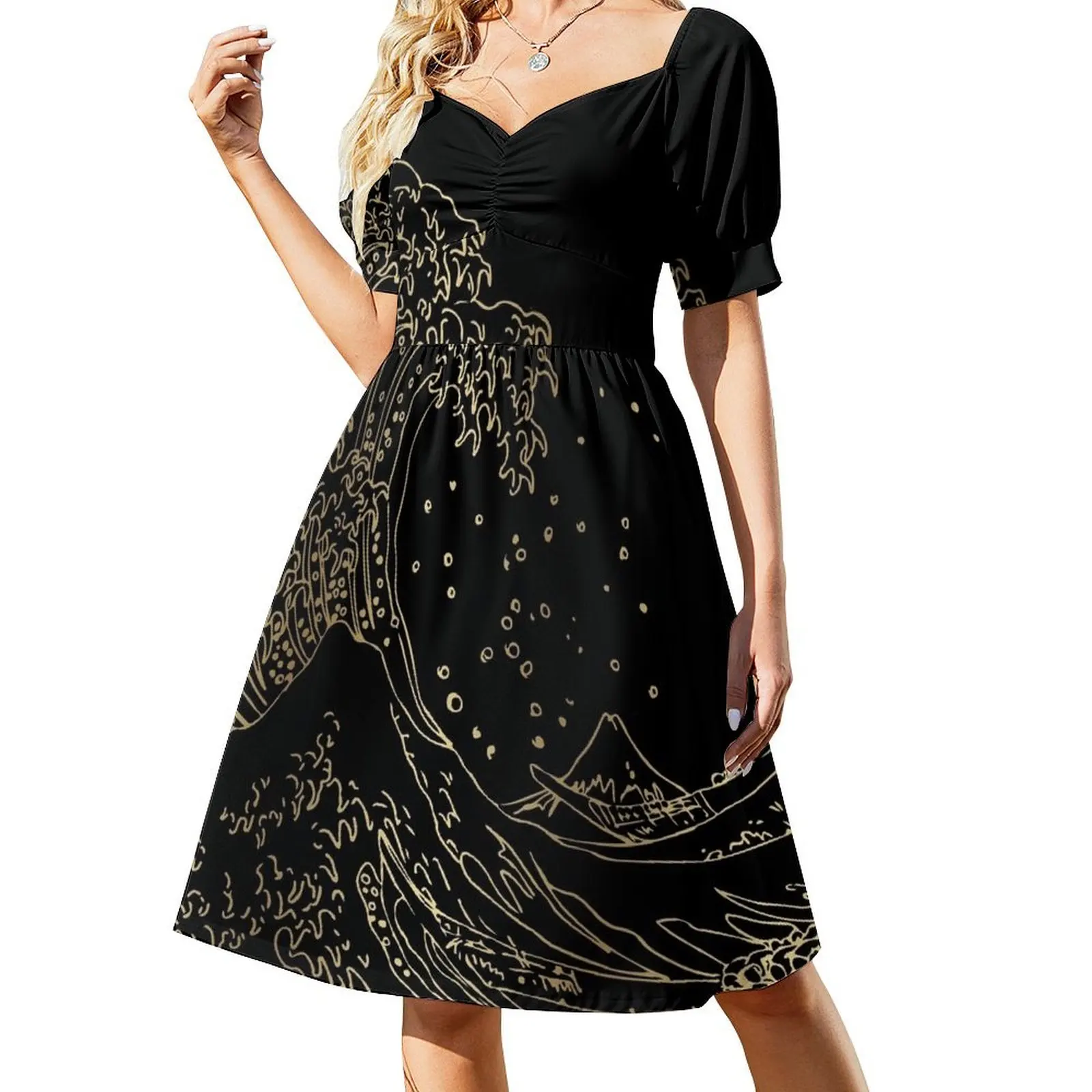 thumbnail image 1 of Vestido de manga corta dorado Great Wave Ropa femenina suelta Vestido de mujer Vestido elegante de moda para mujer, 1 of 7