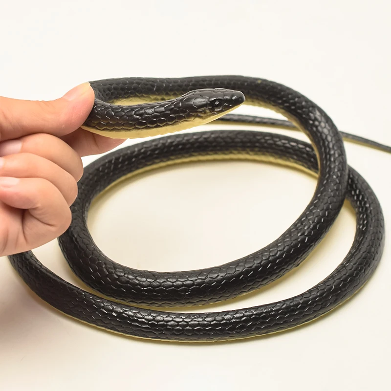 Simulation of Snake Rubber Plastic Reptile Toys April Fool's Day Pranks and Funny Fake Snake Props Film and Television Model