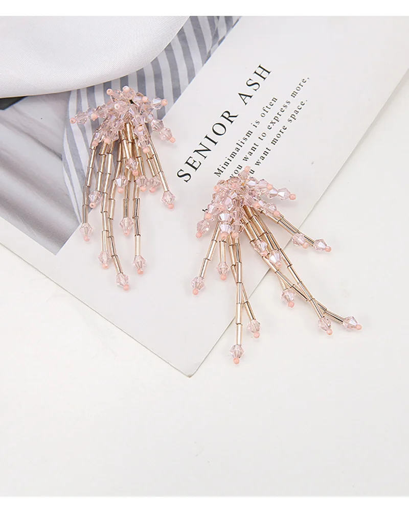 2025, handgefertigte baumelnde Ohrringe mit Kristallquasten | Barockes Perlen-Feuerwerk-Blumendesign | Eleganter Statement-Schmuck für Damen – Detail 18