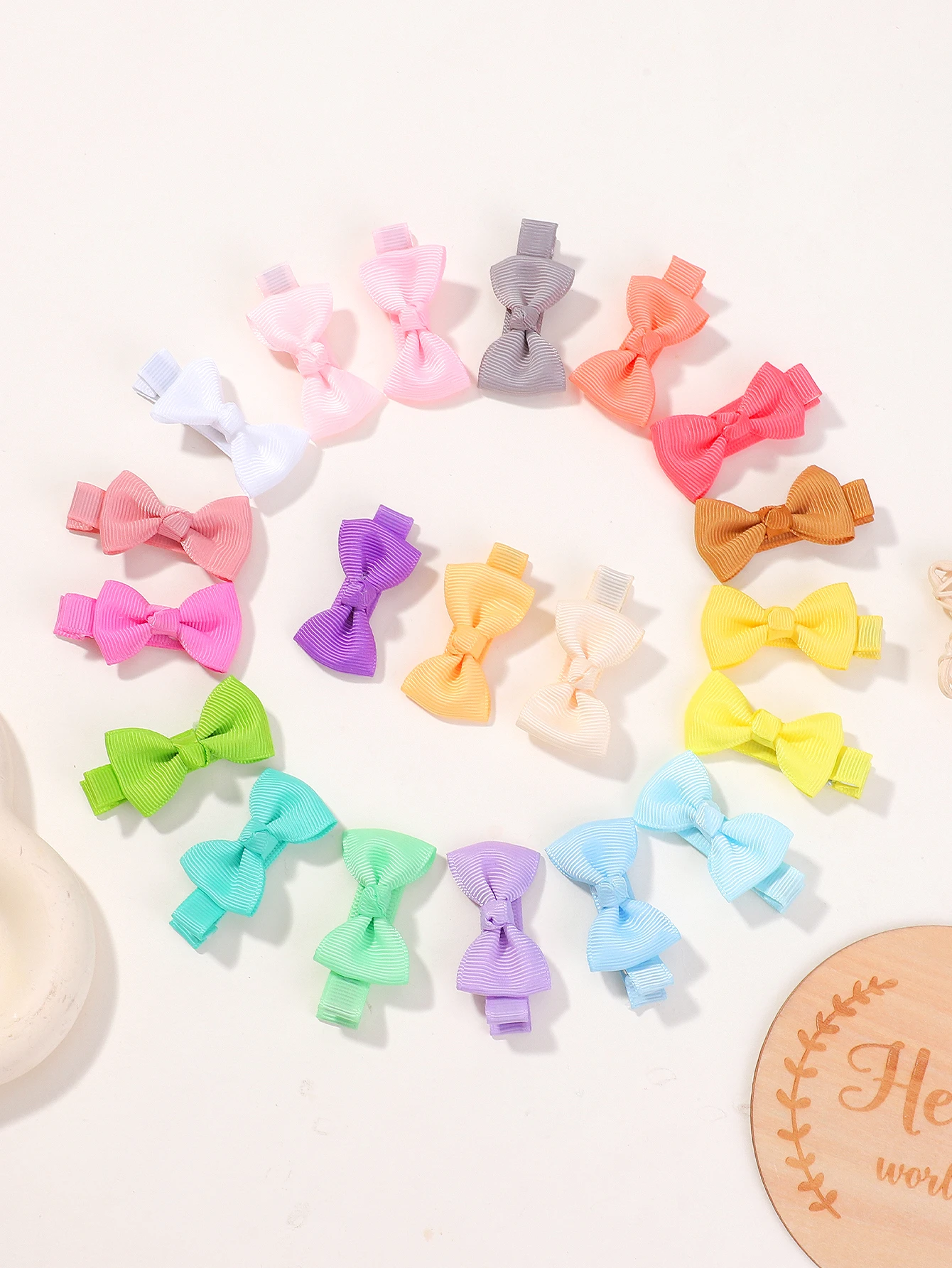 

32pcs/lot Cute Hair Bows with Clip for Baby Girls Hair Clips Tie Solid Ribbon Barrettes Kids Safe Hairpins Headwear Accessories
