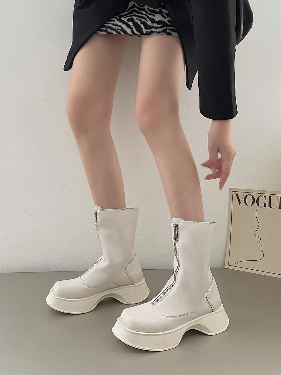 

Women's Chelsea Boots Genuine Leather Fashion Fur Spring and Fall Boots Women Front Zipper British Style Women's Short Boots New