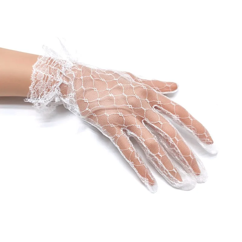 

Bridal Gloves Simple Mesh Oversleeves Short Yarn Lace White Dress Wedding Photo