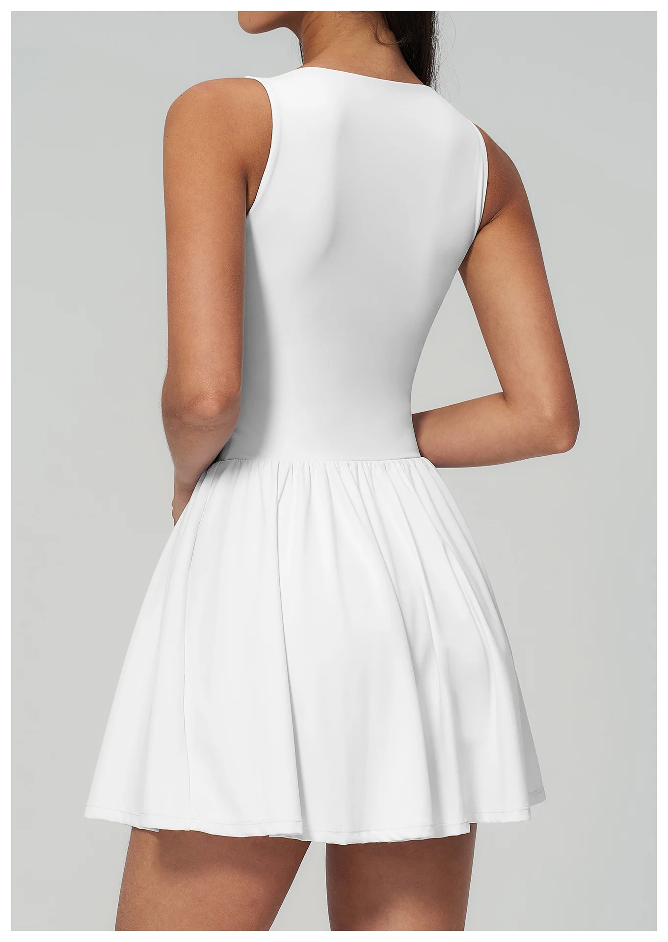 Swan White (7).jpg