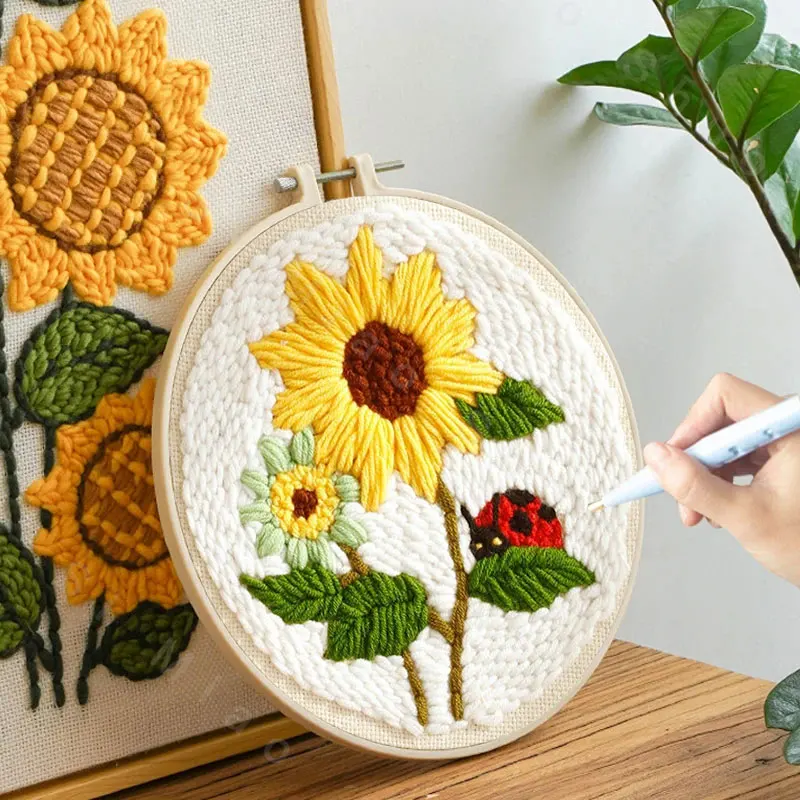 DIY Embroidery Kits For Beginner Craft Punch Needle Set Rug with Stamped Sunflower Pattern Fabric Yarn Hoop