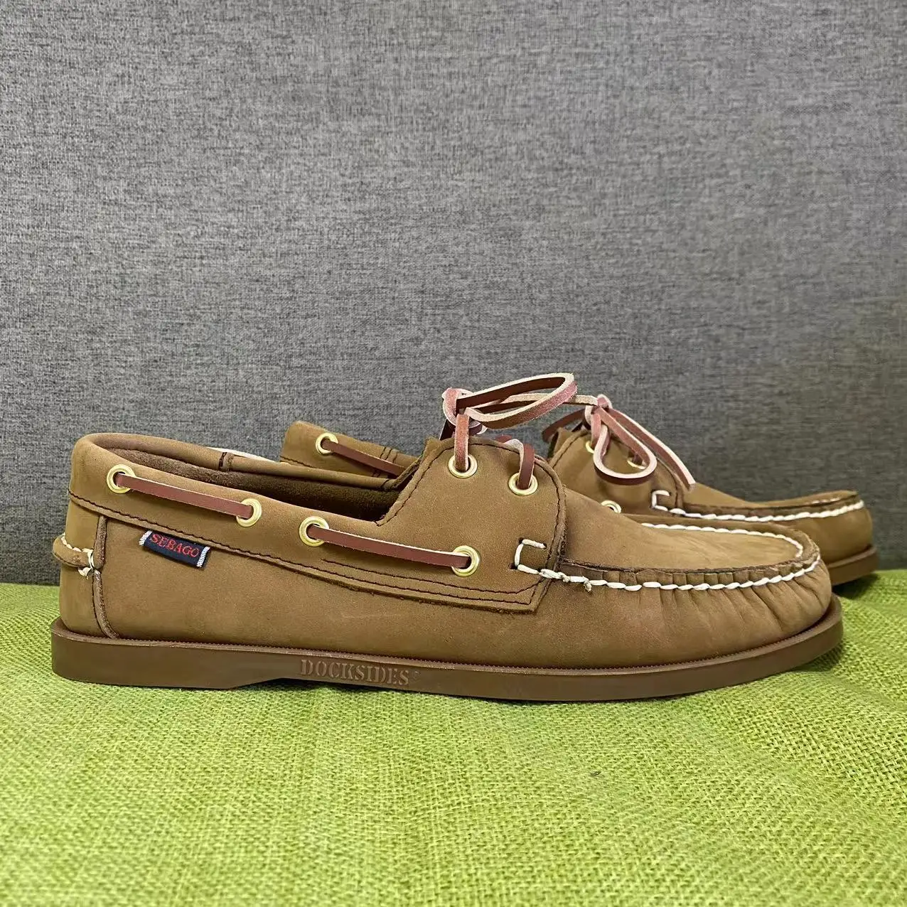 SEBAGO Men Homme Authentic Docksides Shoes - Premium Suede Leather Moc Toe Lace Up Boat Shoes 247A