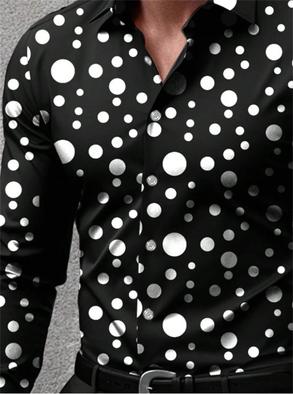 Рисунок 2 - Мужская рубашка в горошек