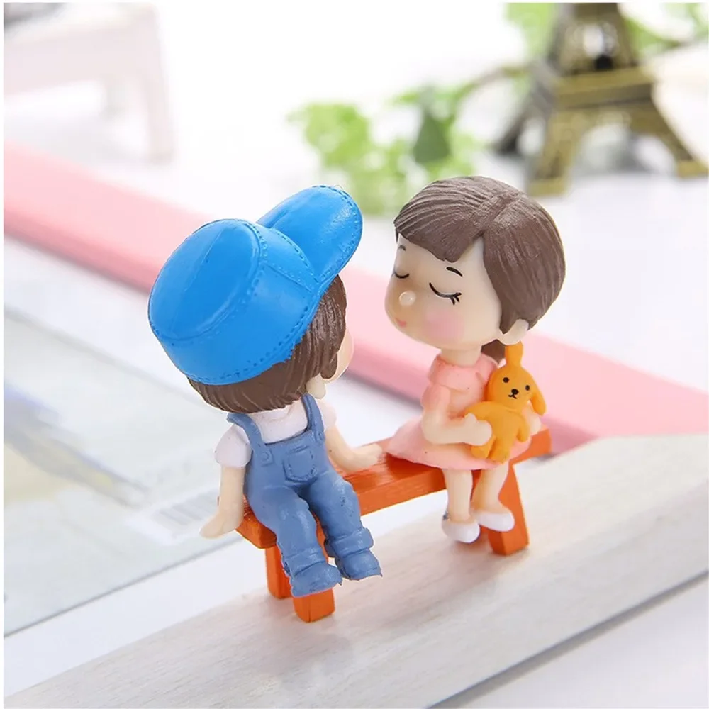 Miniature Couple Ornament Miniature Figurines Resin Ornaments Resin Crafts Ornament Crafts Miniature Ornament Desk Decor 1set Cartoon Lovely Couple Chair Resin Figurines Miniatures Fairy Garden Home Decor Desk Garden Decorative Craft