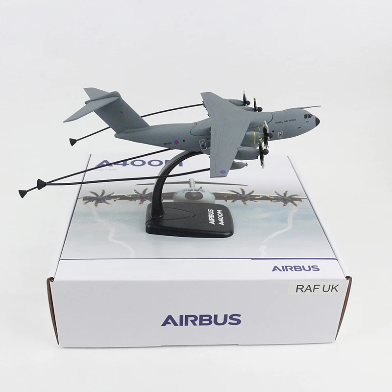 1:200 Scale Airbus A400M House Color Aircraft Model Transport Plastic Plane Display Collection Boy Gift Toys Original Box 1 200 scale 2 in 1 42cm antonov an 225 model maria ukraine transport plane aircraft collection gift the space shuttle buran an22