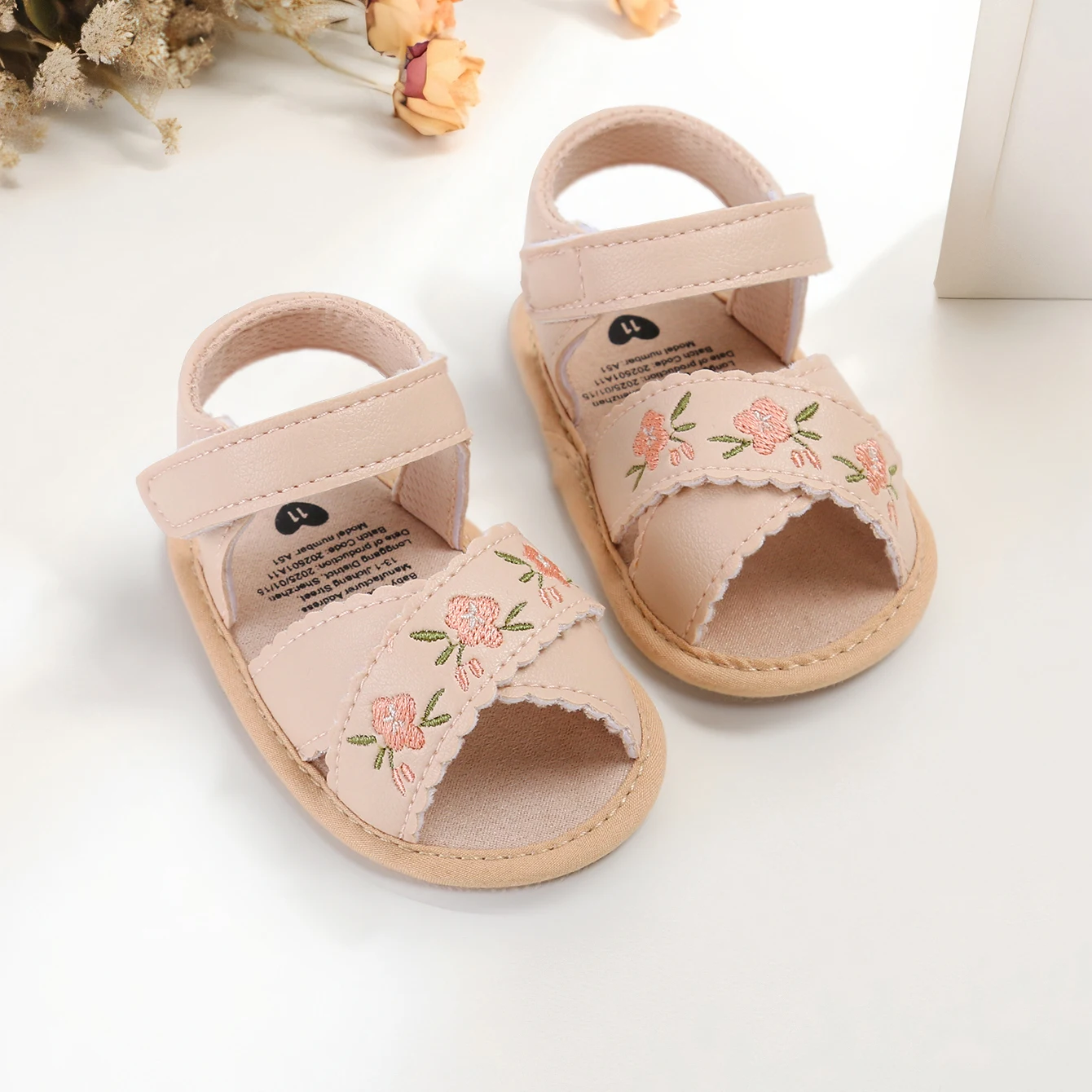 Newborn girl sandals summer embroidered baby girl casual beach shoes little princess sandals national style sweet kids shoes kids sandals baby sandals sandals and clogs