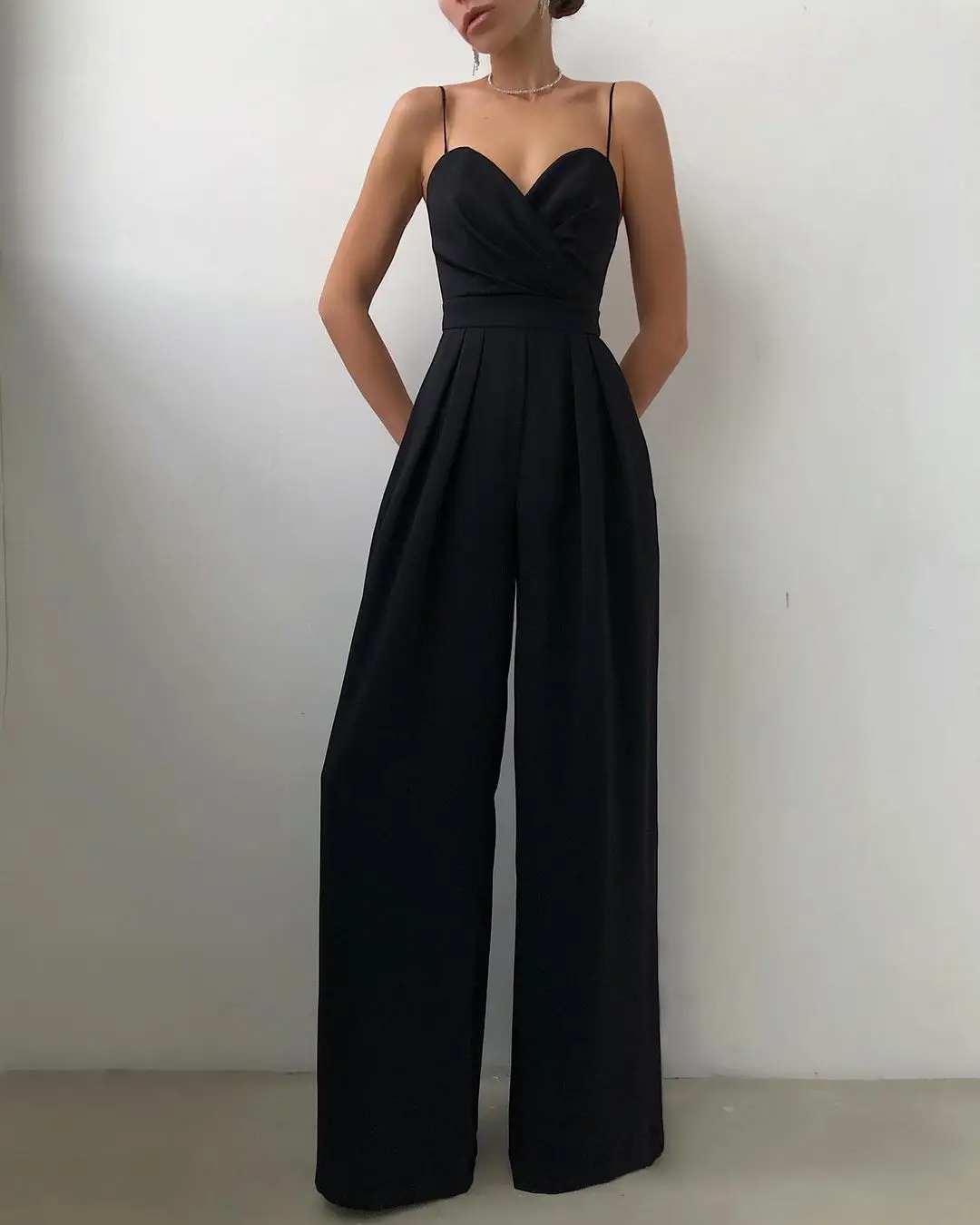 

Spaghetti Jumpsuit For Women Summer Solid Sleeveless Wrapped Chest High Waist Rompers Casual Party Sexy Wide Leg Jumpsuit