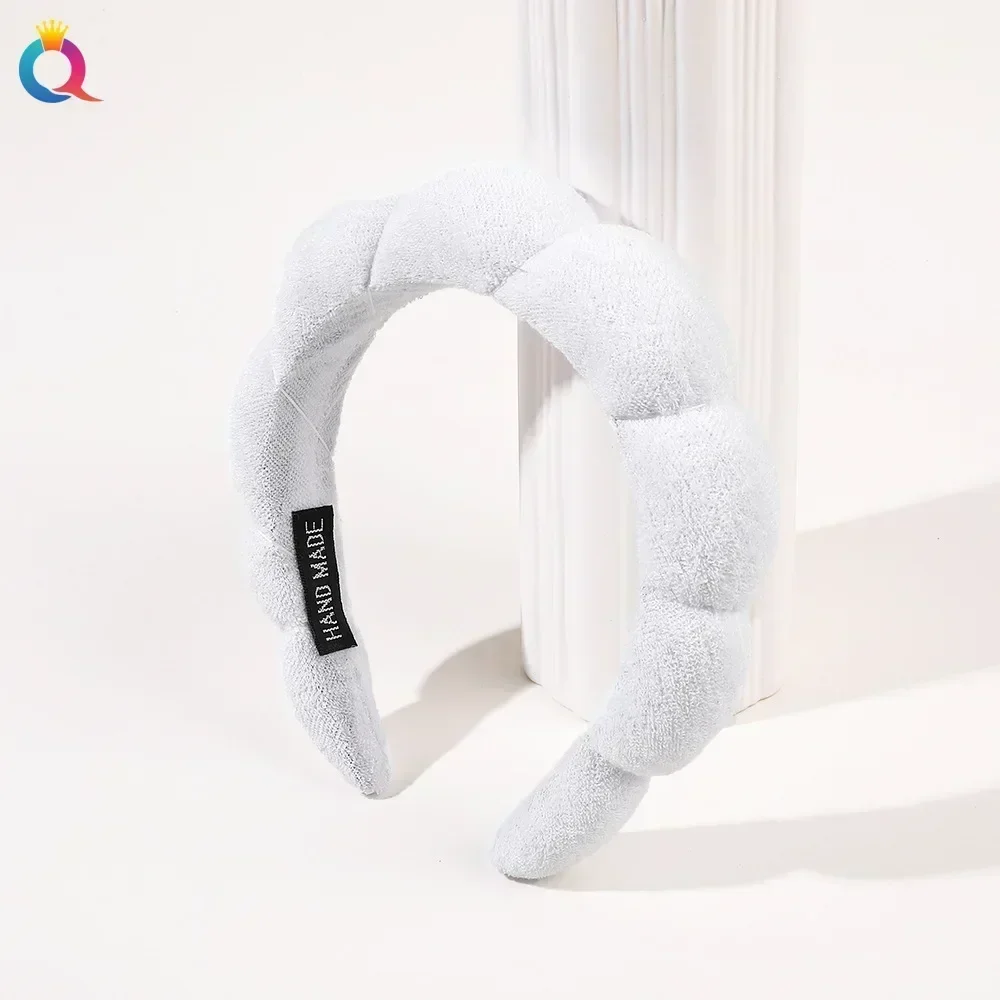 Luxurious Spa Headband for Women – Plush, Ultra-Soft and Versatile Hairband for Skincare, Yoga, and Facial Treatments