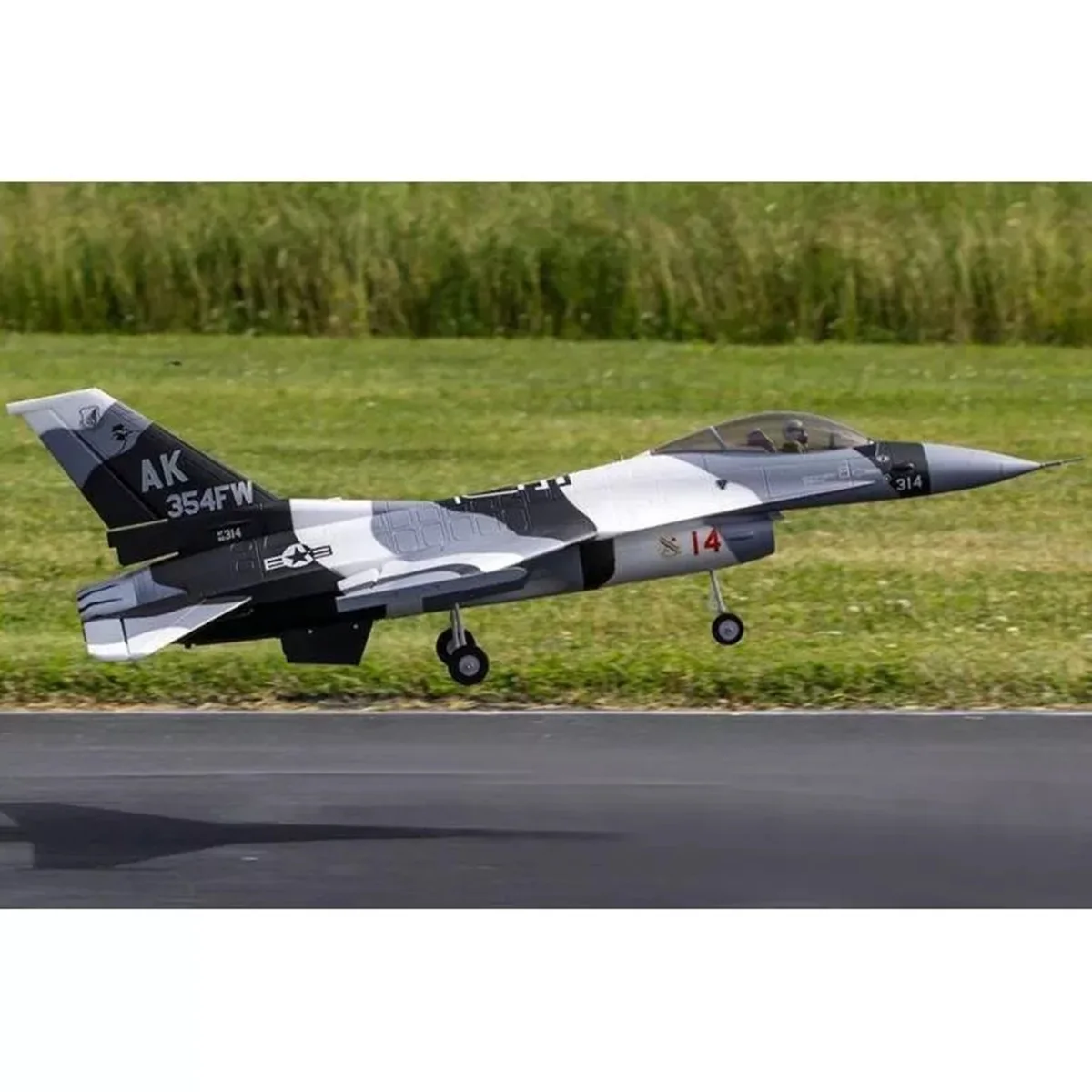 Détail du cockpit et des ailes de l'avion RC EDF 70mm PNP ou KIT avec Servos - Volantex