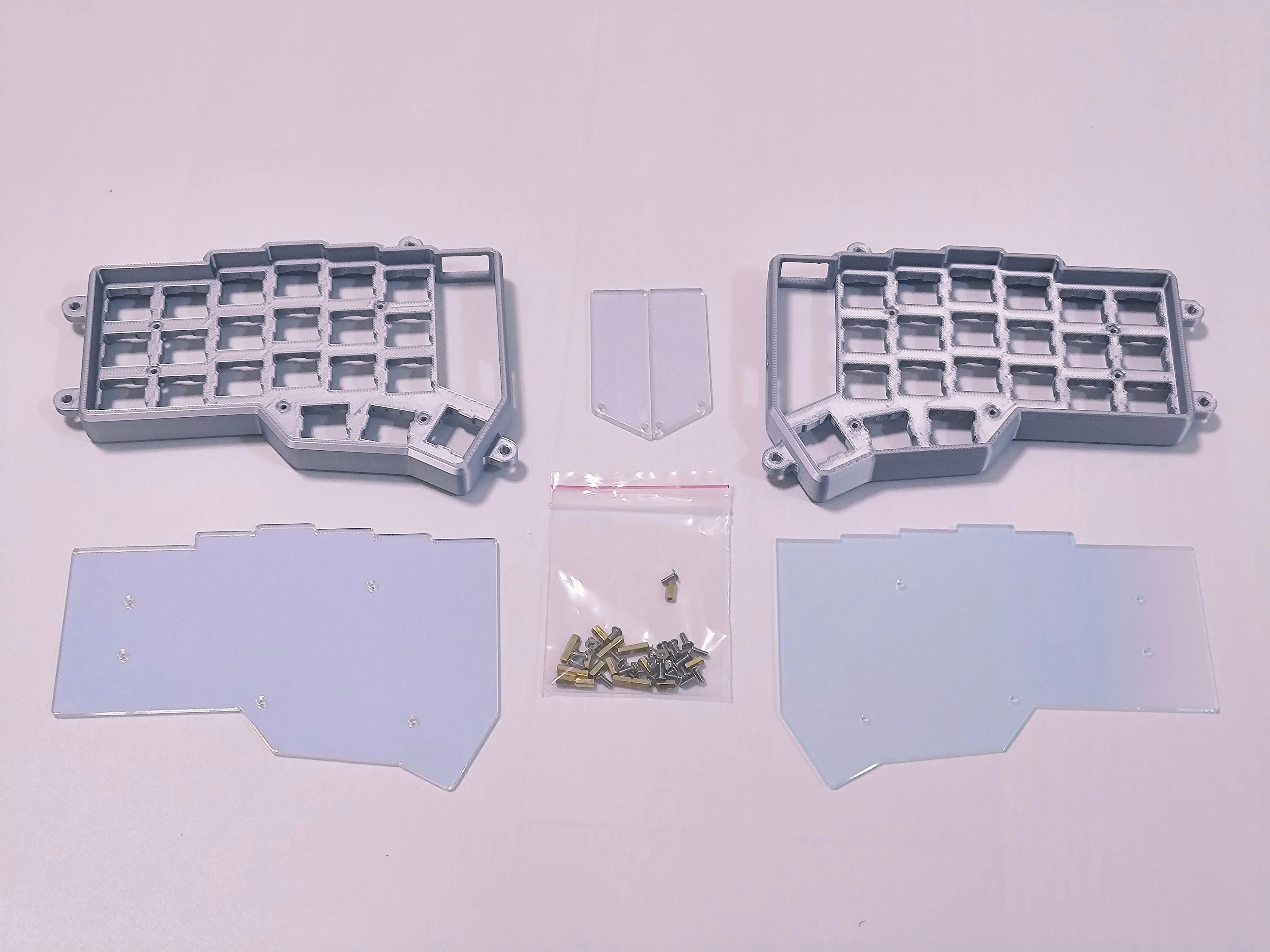 カスタマイズされたスプリットキーボードケース、corne crkbd