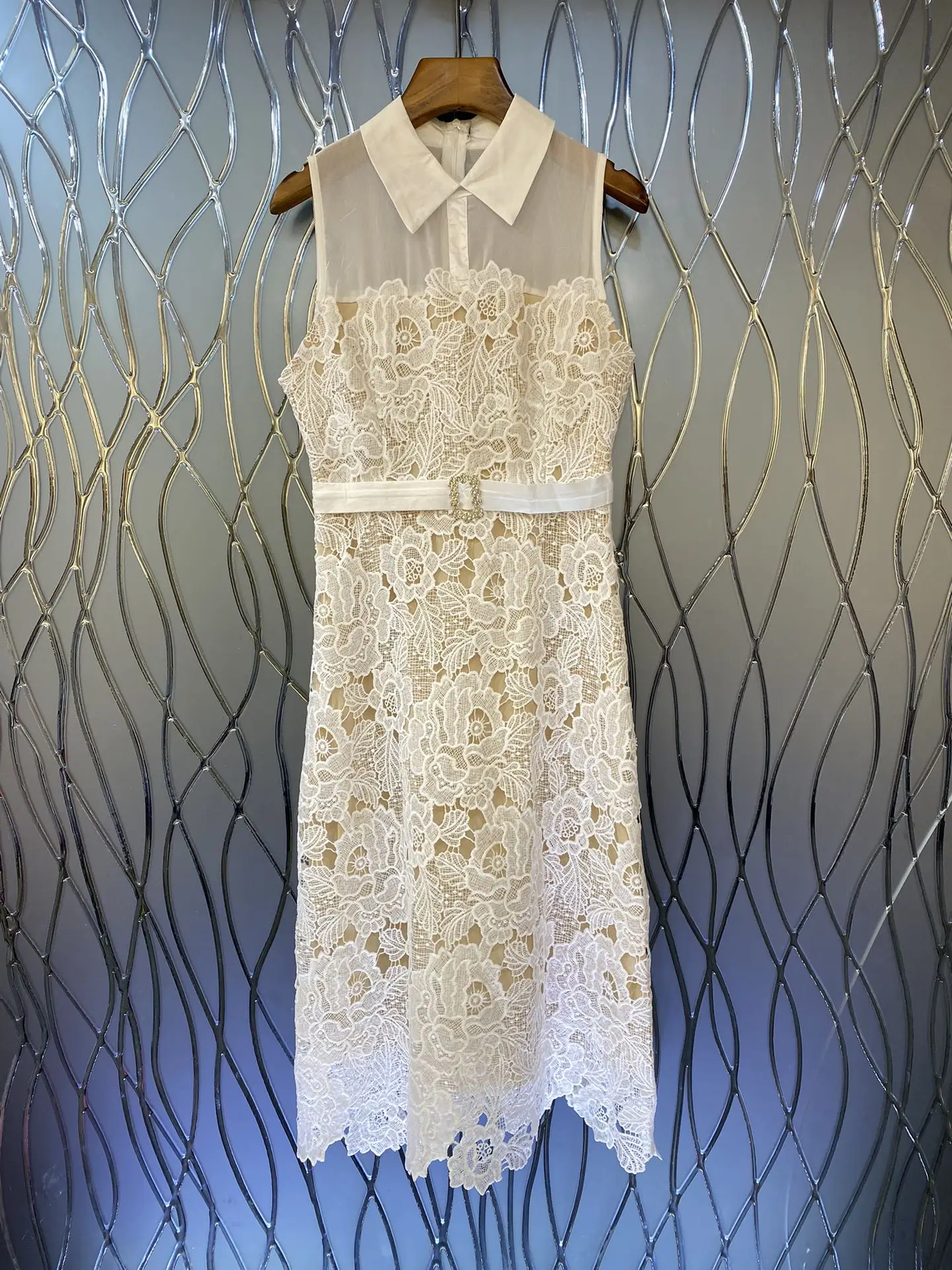 

New dress texture is very good French maxi temperament age reduction