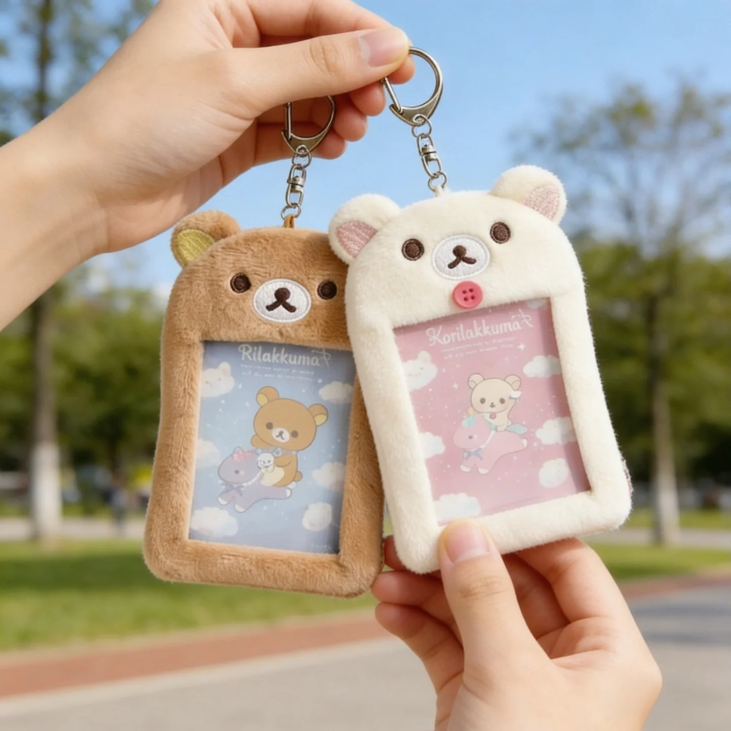 Rilakkuma Plüsch-Schlüsselanhänger Cartoon Anime Kartenhalter Foto-Schutzhülle Weiche Taschenanhänger Schlüsselkette Zubehör für Geschenke