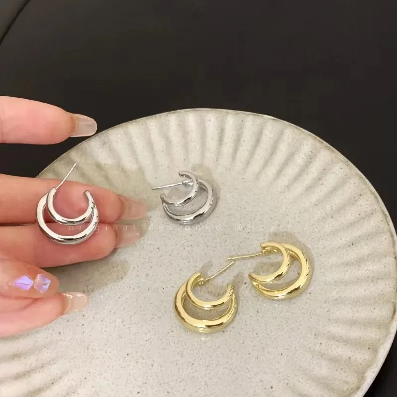

New In Simple Hoop Earring for Women Irregular Geometric Earring Lady Wedding Jewelry