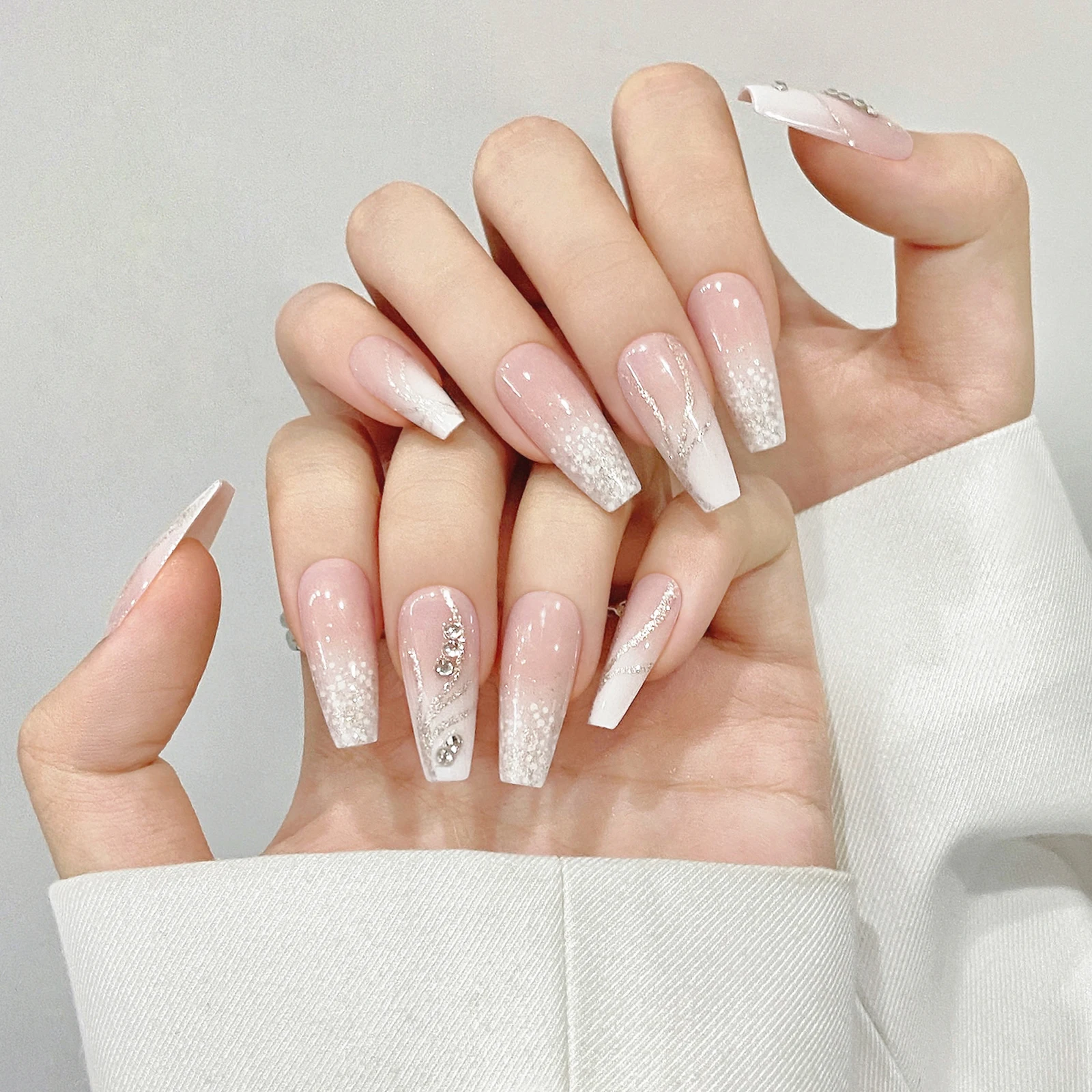 

30Pcs Sparkling Wave False Nails Milky Pink Gradient Wearable Long French Ballerina Fake Nails Press On Nail Art Full Cover