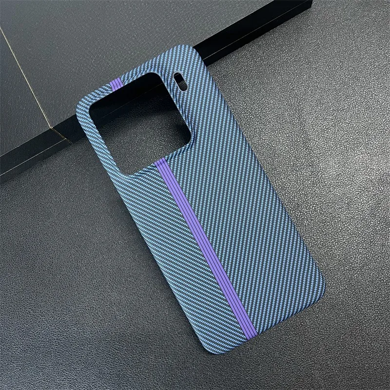 Sleek Carbon Fiber Protective Back Cover