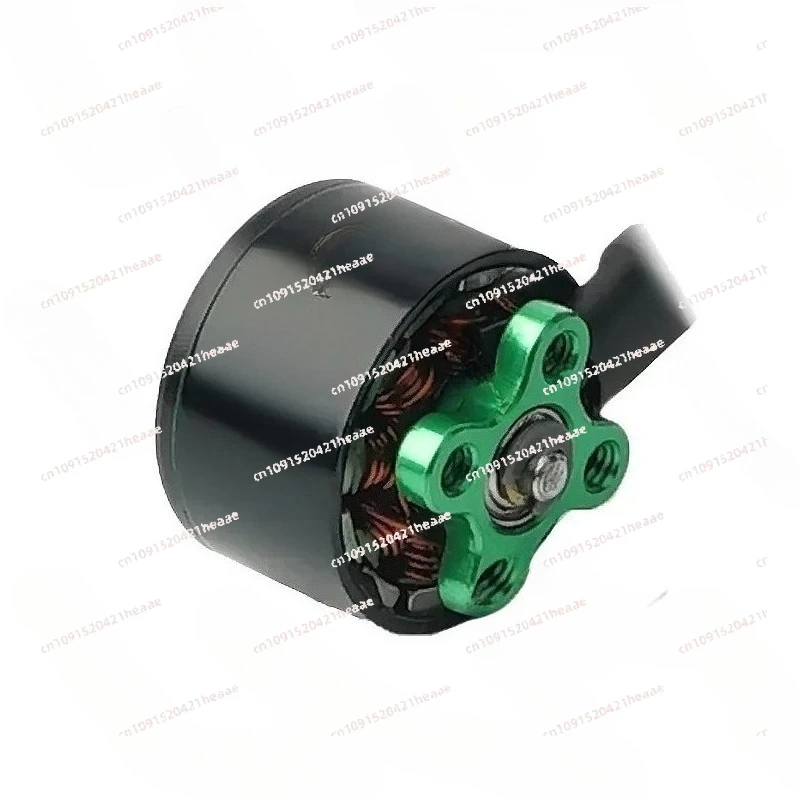 Moteur Brushless Multi-Axes pour Drone RC - Modèle 1207 6000KV, vue latérale avec l'hélice montée.