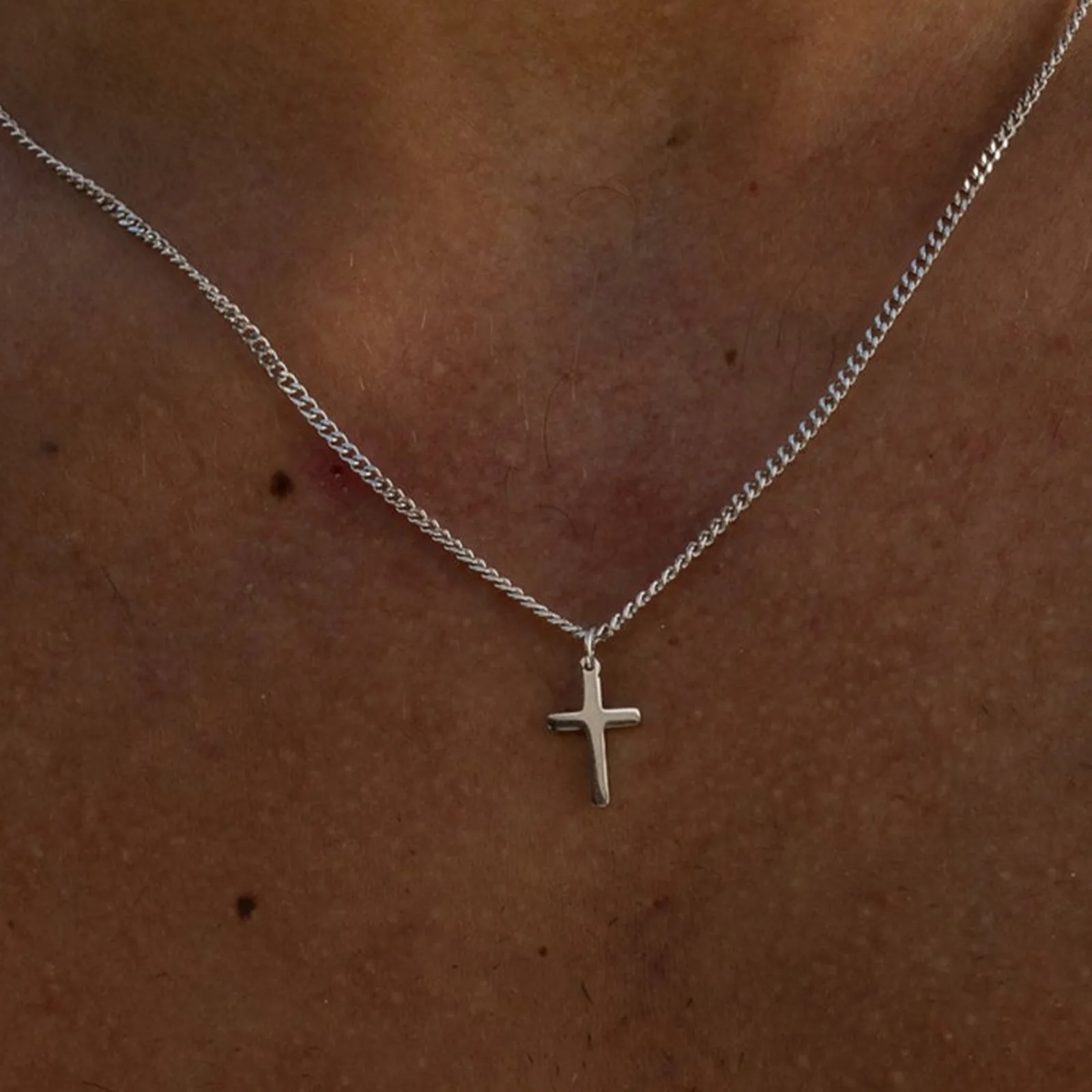 Sleek Cross Pendant Necklace