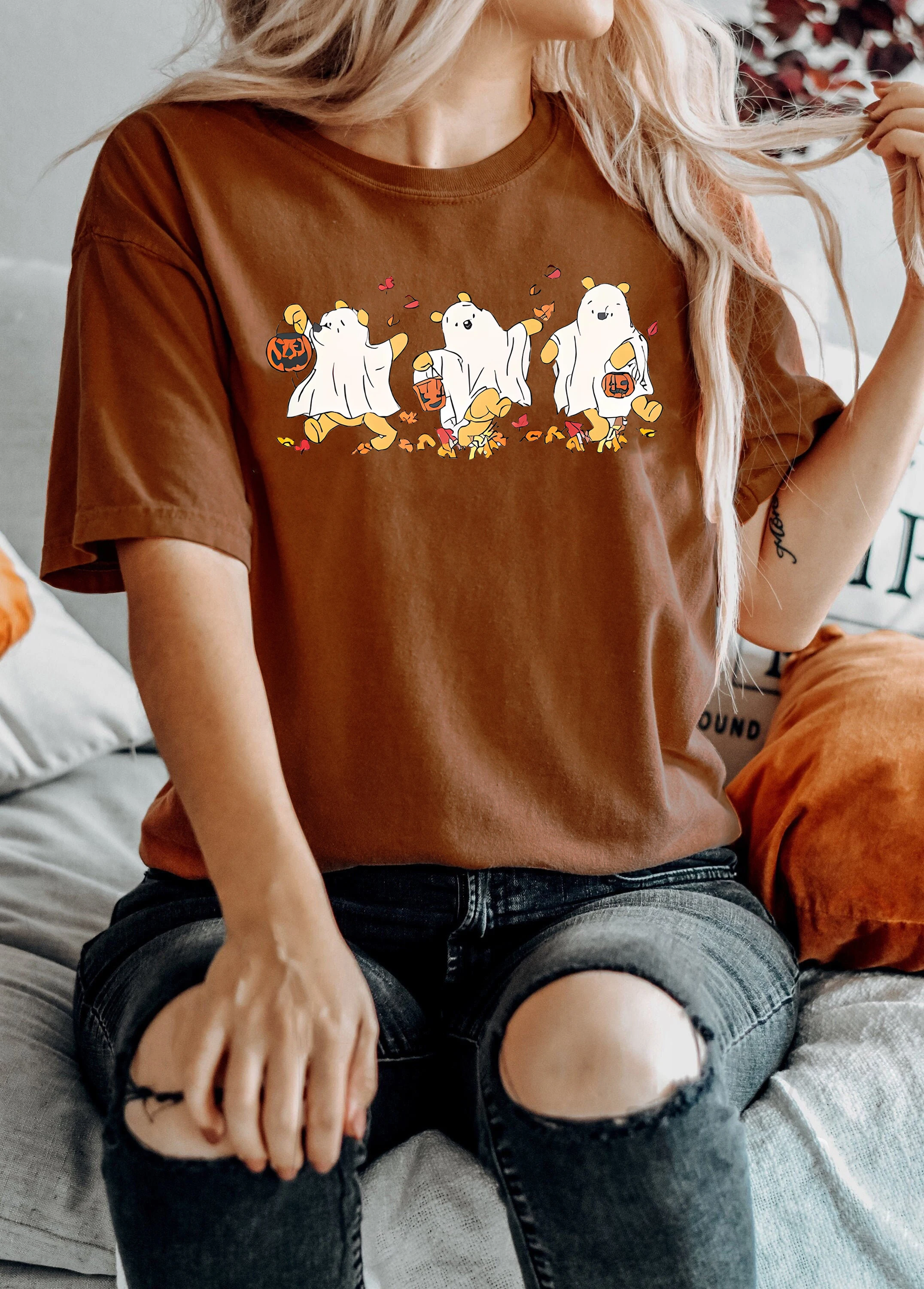 Retro Pooh Ghost Halloween Shirt, Winnie the Pooh Shirt, gruseliges Saison Shirt, Pooh, süßes Herbst Shirt, Halloween Frauen Shirt