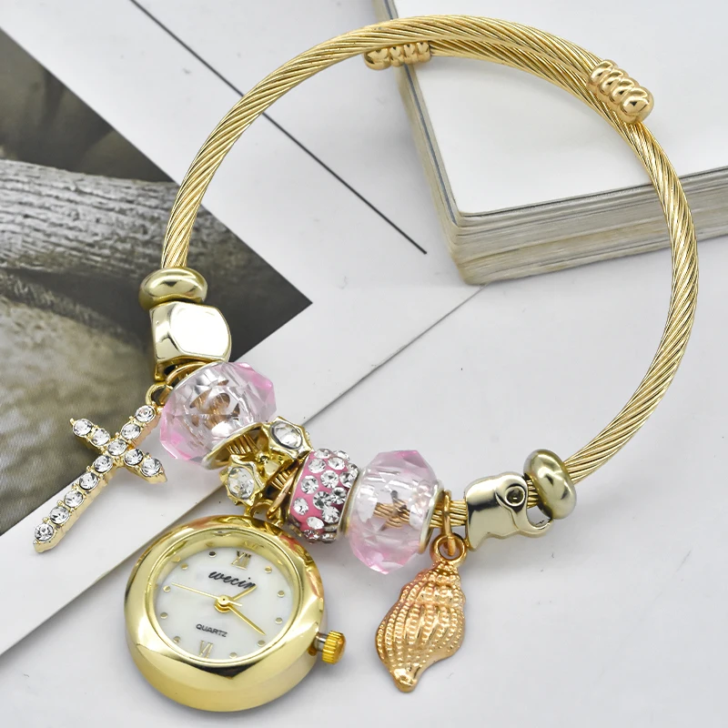 Fashion Women's Bracelet Watch Love Casual Elegance With Stylish Embellishments Of Refined Round Quartz Watch 3