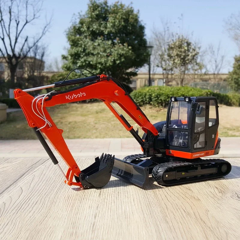 1:24 Scale Kubota KX080-4 Excavator Simulation Alloy