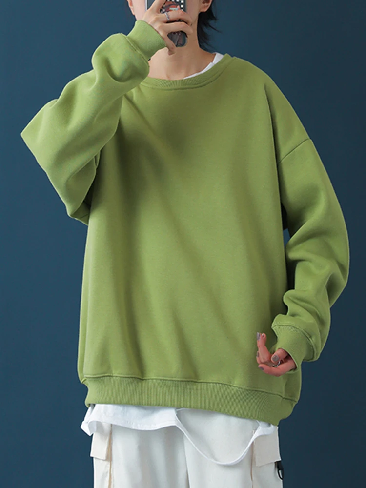 CW02 green