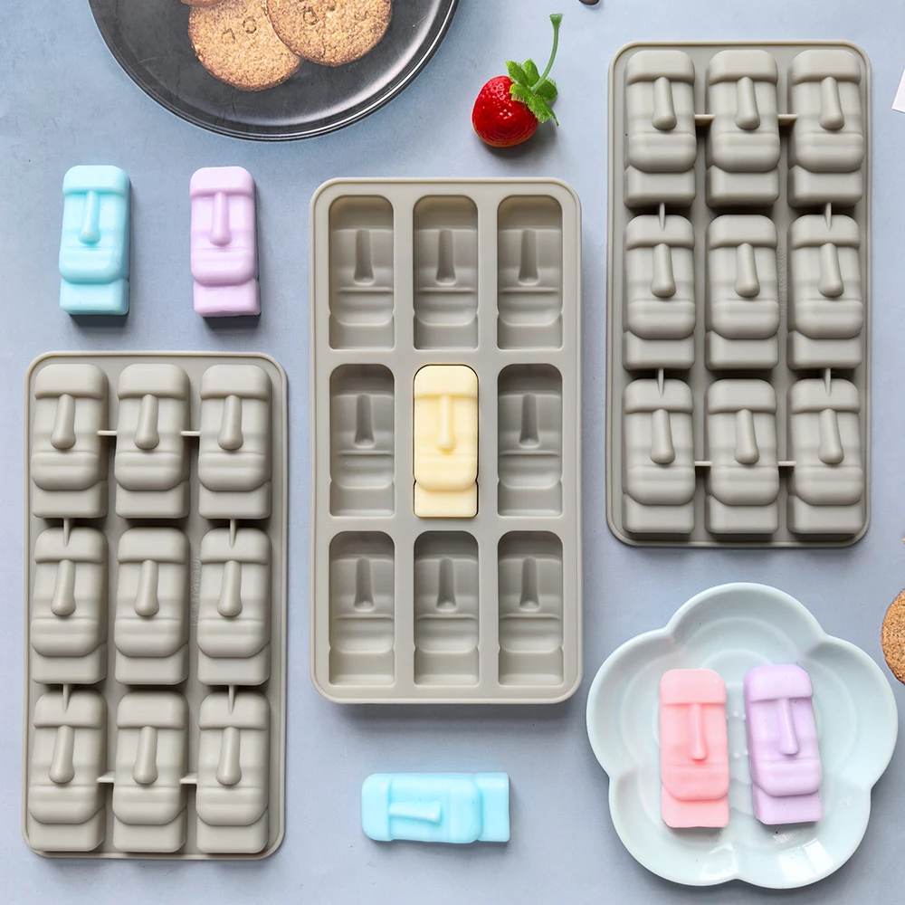 Creative Easter Island Stone-Shaped Ice and Chocolate Mold Tray
