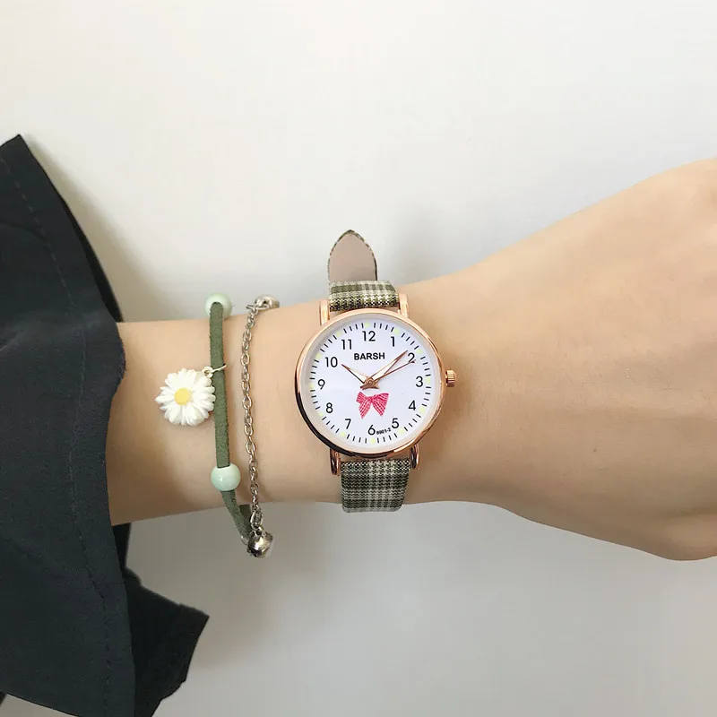 

Women Watch Simple Dial Brand Casual Exquisite Fabric Belt Watches With Fashionable Simple Style Quartz WristWatch for Ladies