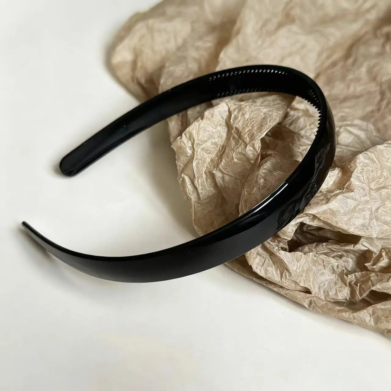 1PC Women's Acrylic Hair Headbands-Tortoiseshell Styles, Non-Slip, Elegant for Daily, Party, Vintage-Inspired Hair Accessories