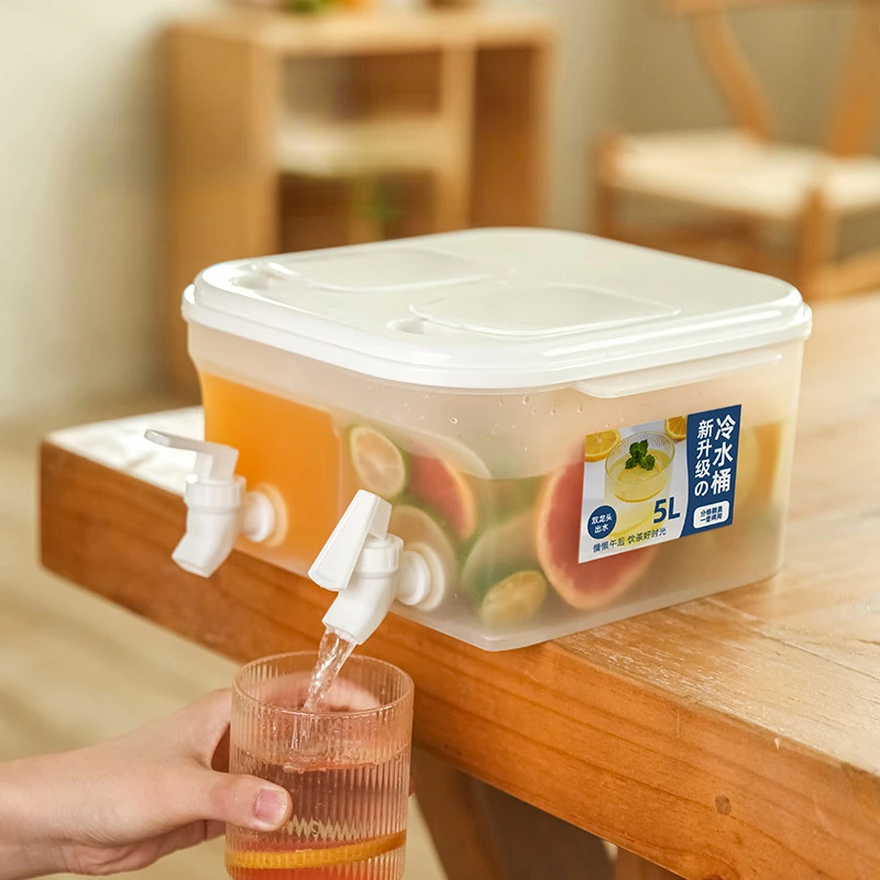 https://ae01.alicdn.com/kf/Sd8fff7d8fff847a883691ac5e799e8a9N/3-5L-5L-Large-Cold-Kettle-Homemade-Lemonade-Bottle-with-Faucet-Refrigerator-Cold-Brew-Fruit-Teapot.jpg