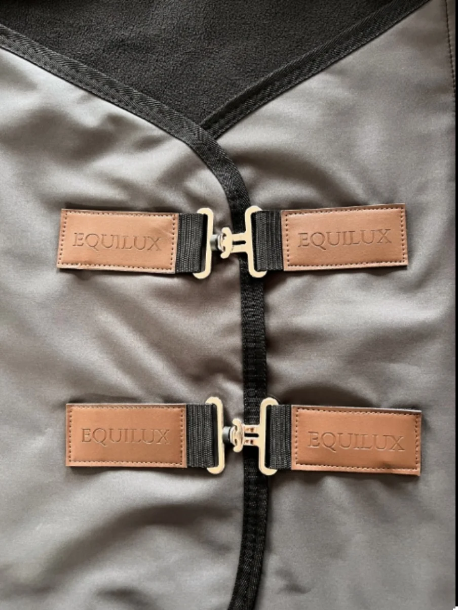 Autumn And Winter High-end Horse Clothing, Lightweight Outdoor Horse Clothing, Dust-proof And Stain Resistant, Lightweight