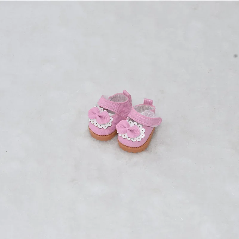 thumbnail image 1 of Ropa de muñeca Labubu de 17 cm con colgante de macarrón con forma de corazón para bebé, ropa de repuesto con cara esmaltada y dibujos animados para vestido de novia, 1 of 5