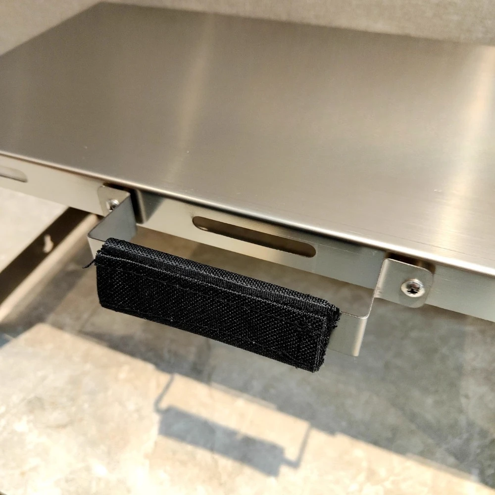 

Super sturdy outdoor camping stainless steel folding table card furnace with high temperature resistance
