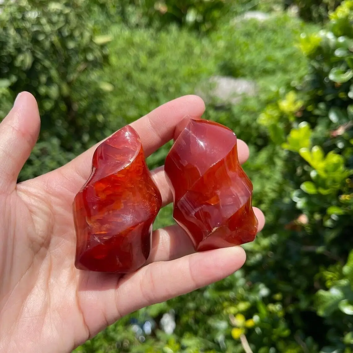 1pcNatural Red Carnelian Agate Crystal Flame Point Carved Healing