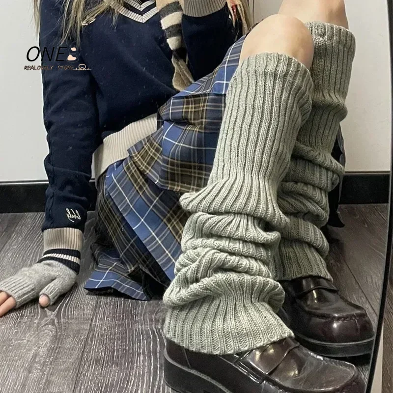 Slide image eba79a5112b04244af98944ac2c54391