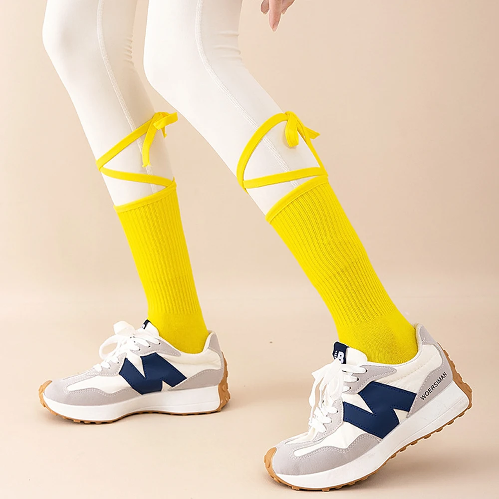1 Pair Yoga Socks Autumn Mid-Tube Bandage Bottom Non-Slip Silicone Pilates Gym Fitness Socks Sport Winter Indoor Cotton Socks