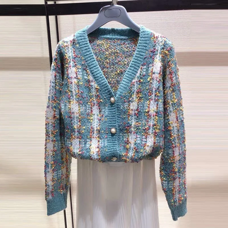 

New 2022 Spring Autumn Women's Sweaters V-Neck Casual Buttons Cropped Cardigans Knitted Tops Fashionable Pocket Korean Knitwears