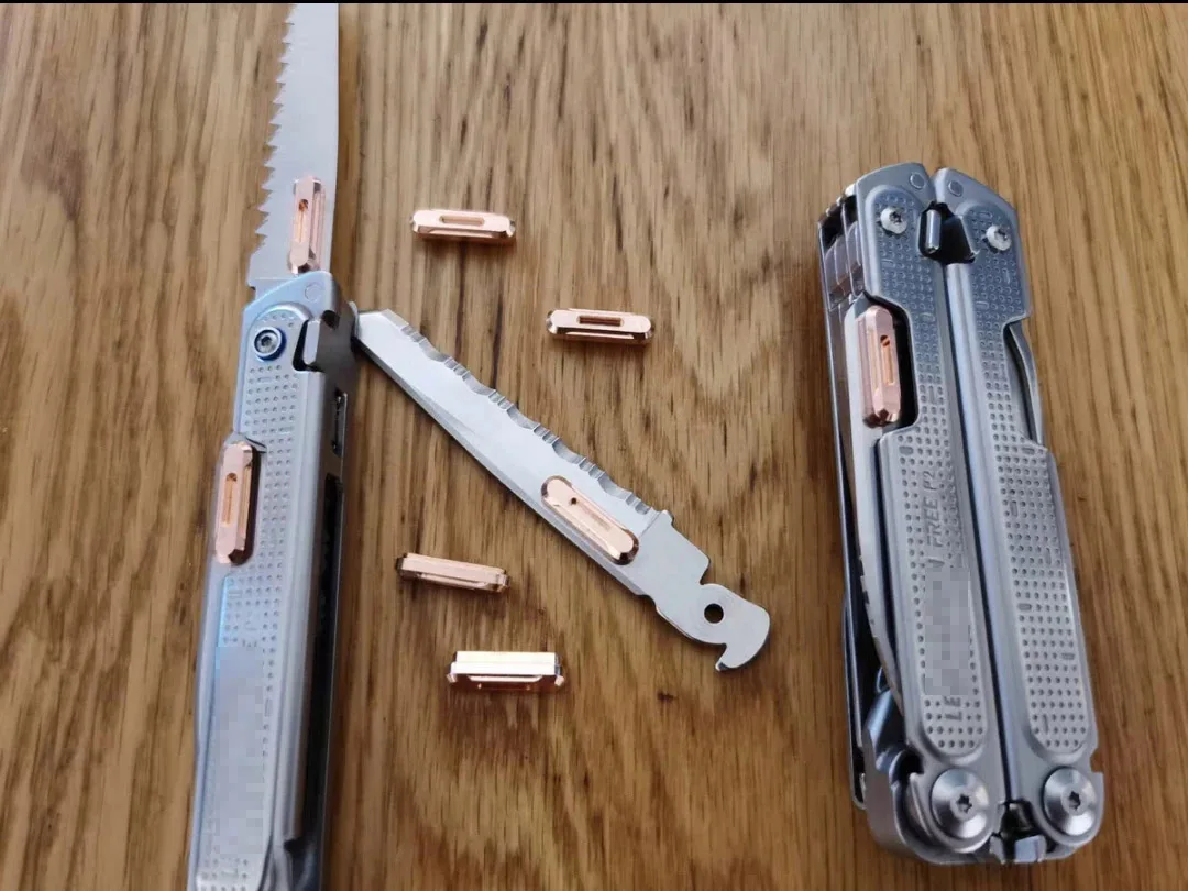 1 Pezzo Rame Thumn Grip Tab Knife Pulsante Per Leatherman Free P4, P2 Accessori Fai Da Te