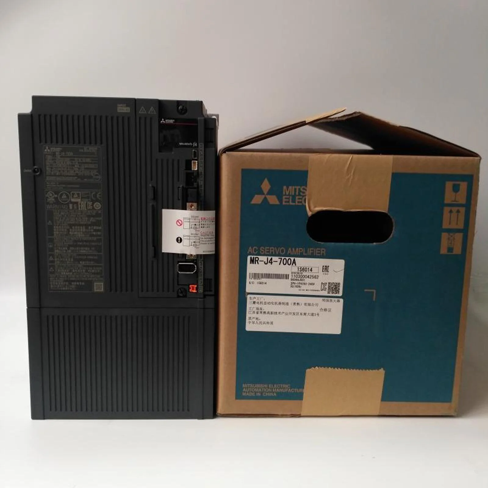 

MR-J4-700A MRJ4700A Servo Amplifier New In Box Warranty 1 Year