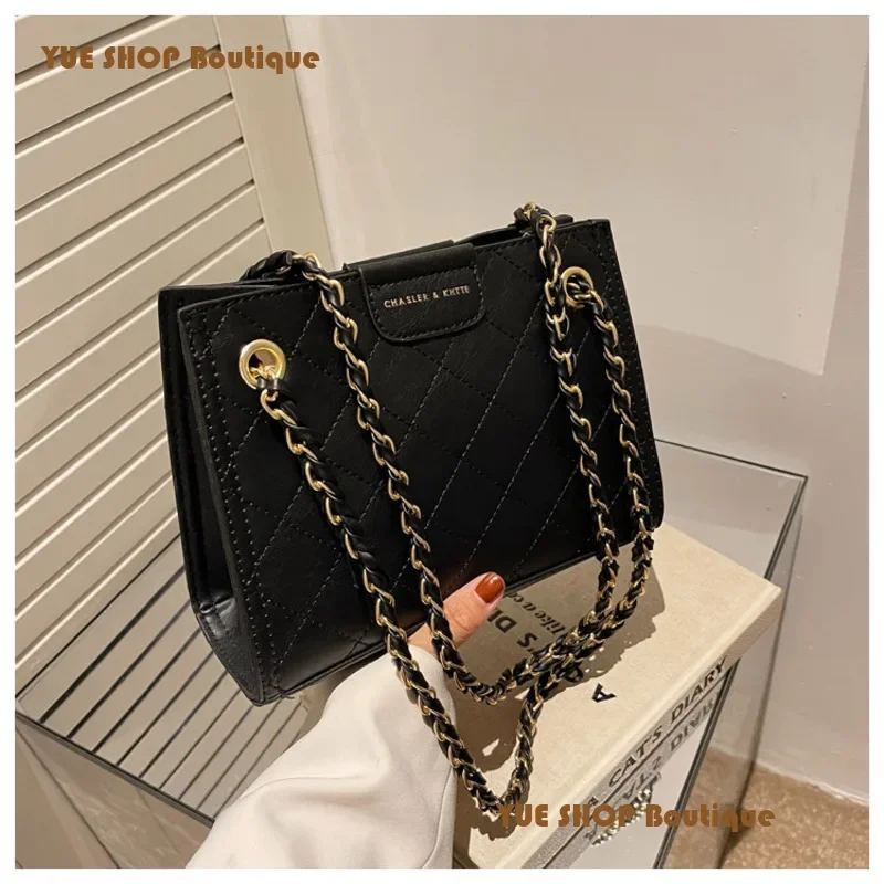 

Lingerie Chain Light Luxury Underarm Shoulder Bag Designer New Small Square Bag European and American Retro Women's Bags