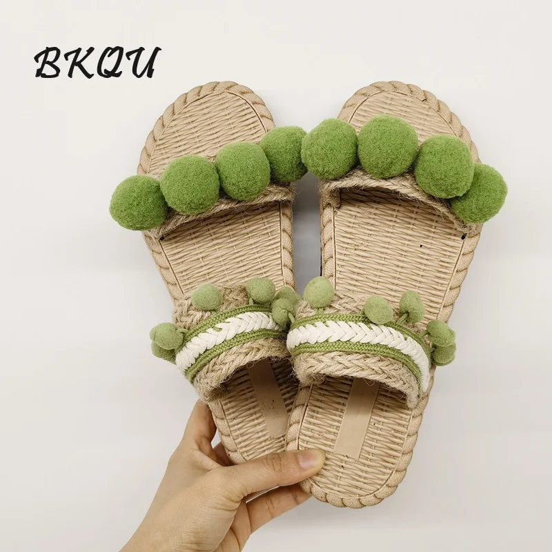 BKQU 2024 Summer Trend New Bohemian Style Hairball Ethnic Style Flip-flops Women's Seaside Beach Holiday Woven Texture