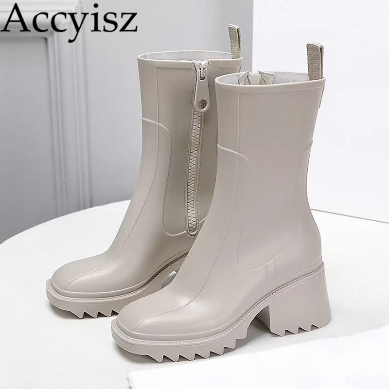 

2023 New Women's Square Toe Fashion Outwear Rainboots Autumn and Winter Thick Bottom Side Zipper Solid Thick Heel Short Boots