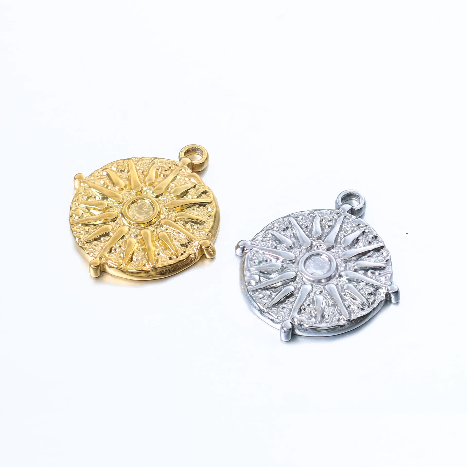 Stainless Steel Relief Sun Coin Pendant For Making Necklace Gold Color Metal Sun Medallion Pendant Jewelry Accessories 20pcs