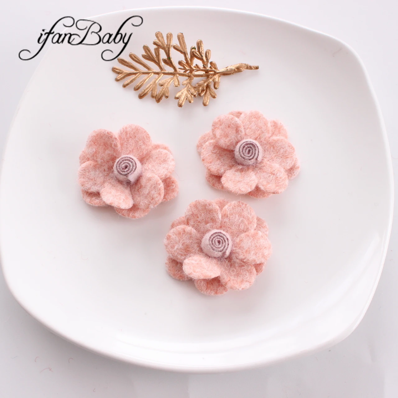5 cm Filz-Wollblumen mit flacher Rückseite für Haarschmuck mit Lollipop in der Mitte – Detail 5