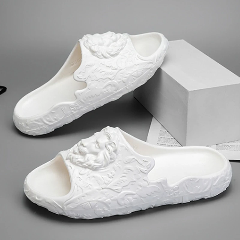 Men's Lion Graphic Design Trendy Solid EVA Sandals Comfortable Quick-Drying Slides for Indoor Outdoor Bathroom Summer Slippers