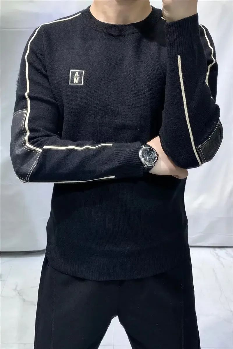 Description Picture 2 of itemFashionable Versatileunique Men's Long Sleeve Knit Sweater Round Neck Pullover Autumn New Style Casual Cross-border