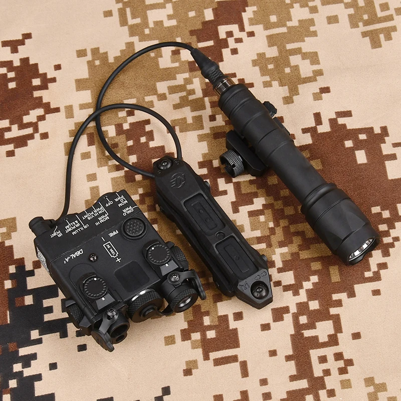 Surefir M600 M600C M600U M300A Airsoft Powerful Flashlight Tactical  DBAL Red Green Blue Dot Hunting  Airsoft Laser Dual Control