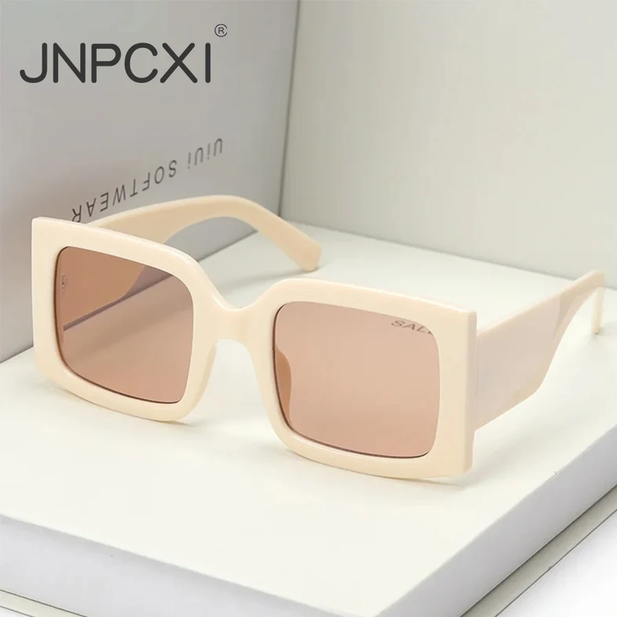 JNPCXI Retro Round Rivet Sunglasses UV400